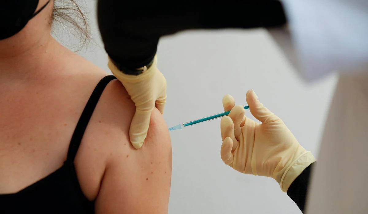 Germany recommends only Biontech/Pfizer vaccine for under-30s